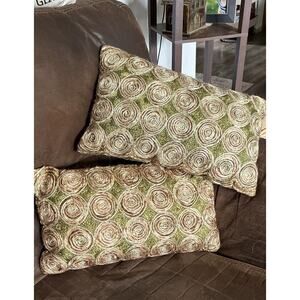 Pier One Retro Green Circles Embroidered 19” X 12” Throw Pillows Solid Back